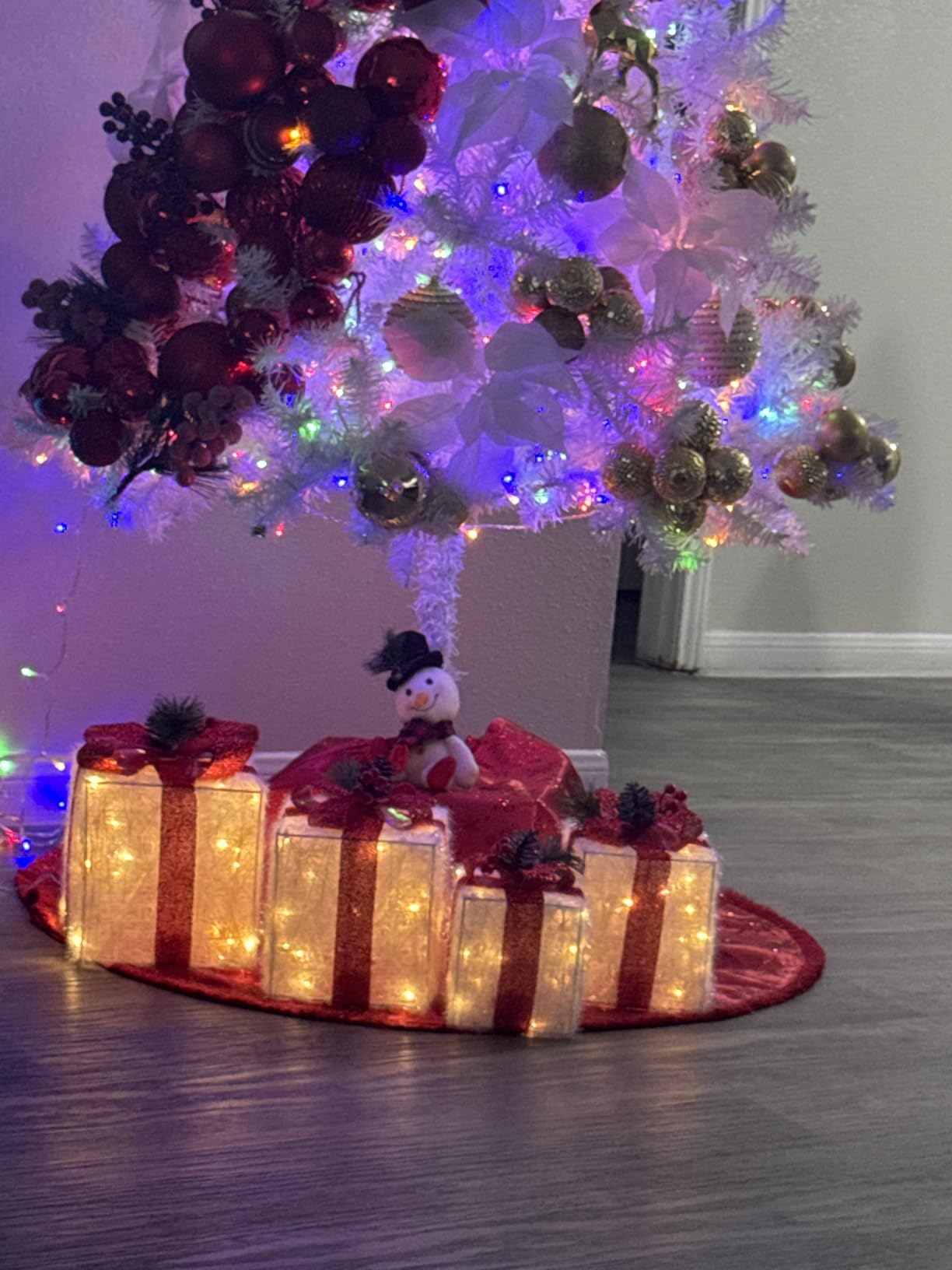 4 Set Christmas Lighted Gift Boxes Decorations