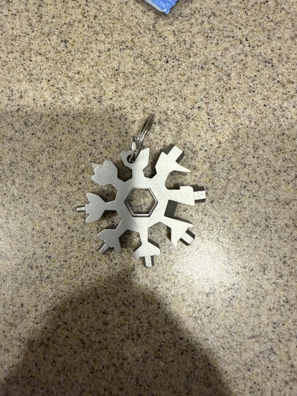 18-in-1 Snowflake Multi Tool