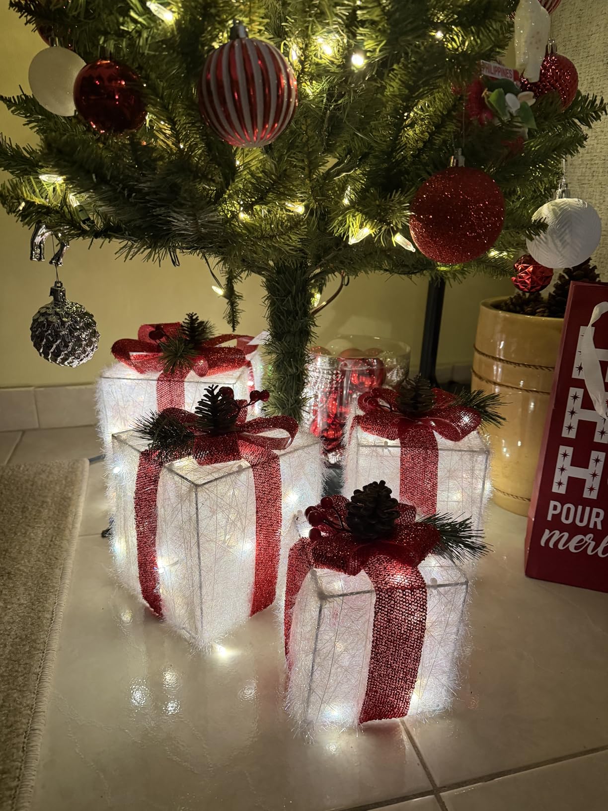 4 Set Christmas Lighted Gift Boxes Decorations